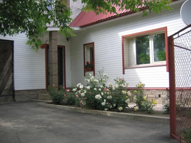 Liiva Guest Accommodation,Free Parking Tartu Zewnętrze zdjęcie